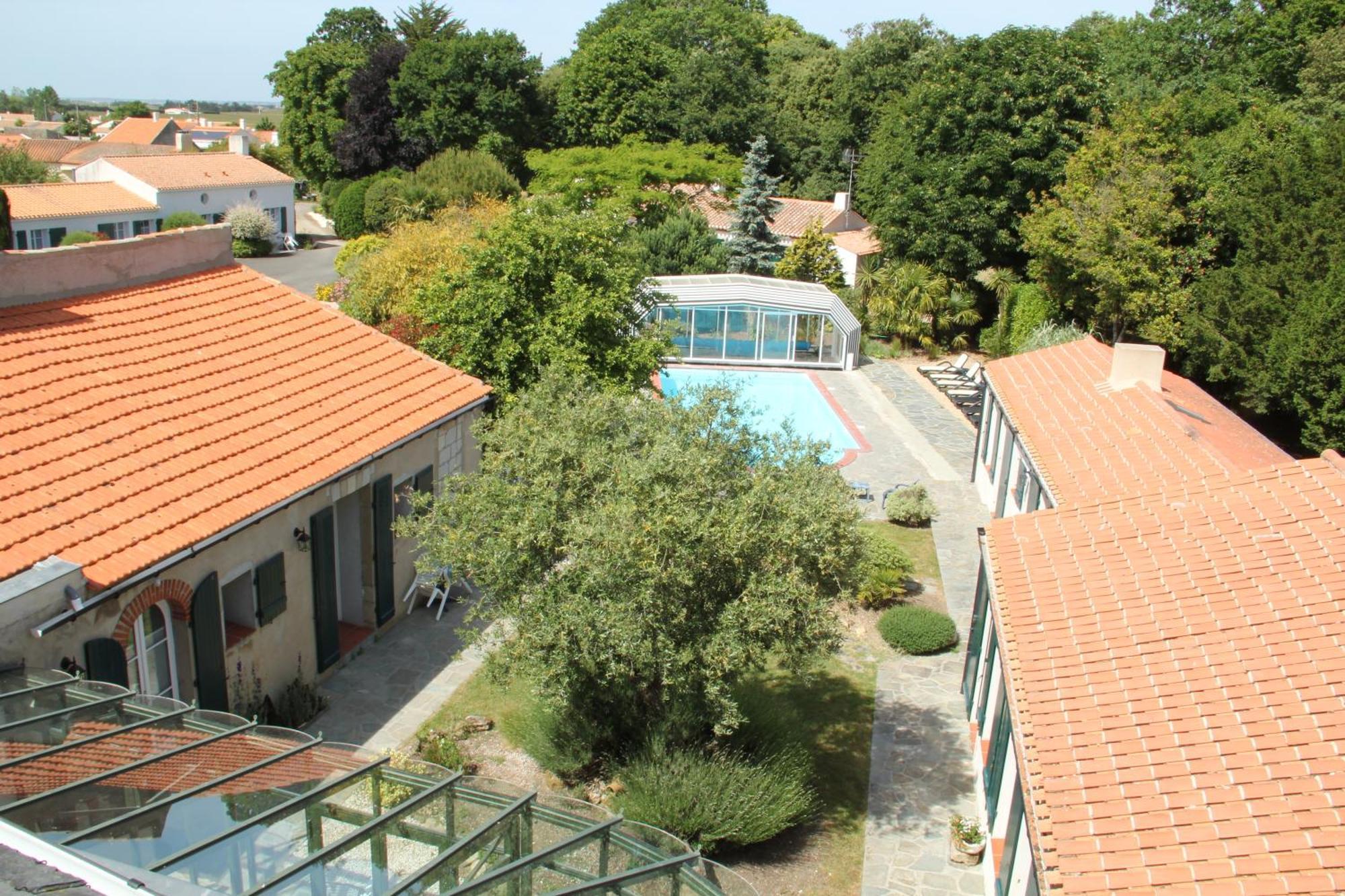 Domaine Le Martinet, The Originals Relais Hotel Bouin  Kültér fotó