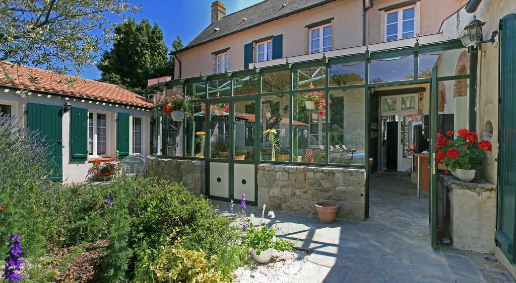 Domaine Le Martinet, The Originals Relais Hotel Bouin  Kültér fotó