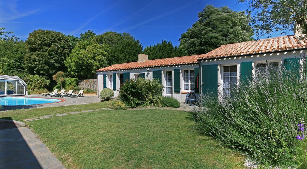 Domaine Le Martinet, The Originals Relais Hotel Bouin  Kültér fotó