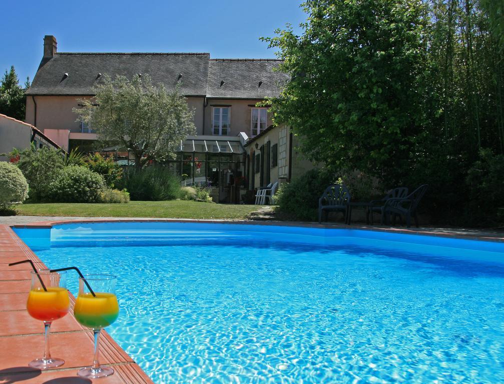 Domaine Le Martinet, The Originals Relais Hotel Bouin  Kültér fotó